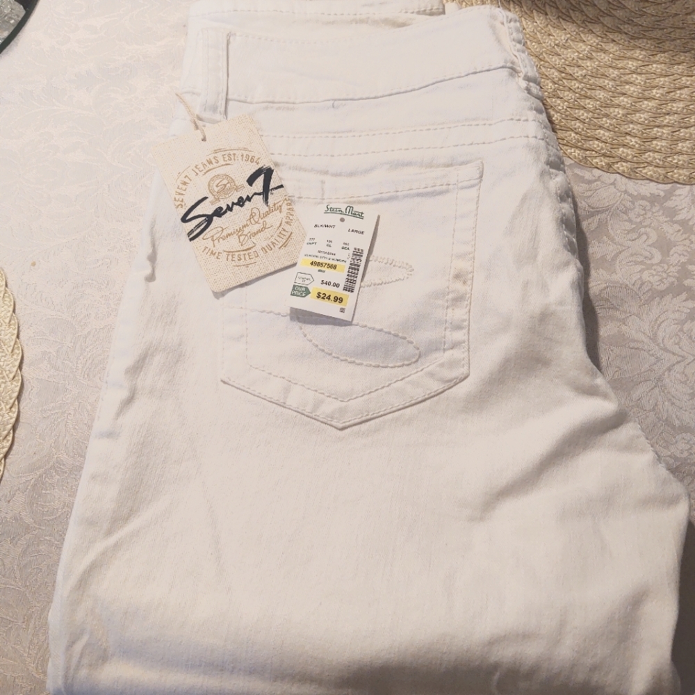 Seven jeans